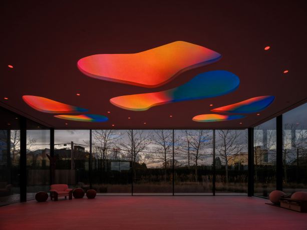 Image Carousel